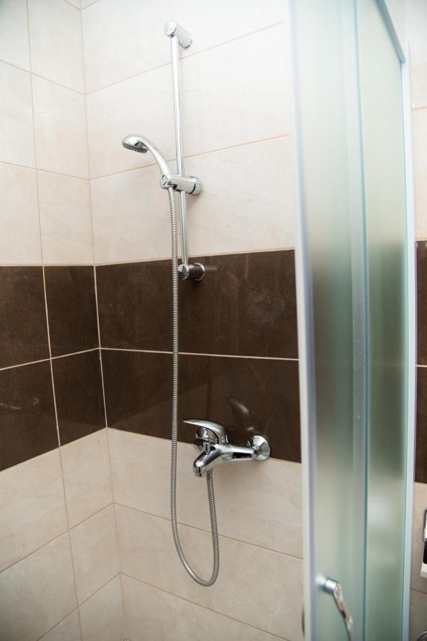 شقة سريمسكا ميتروفيكا  في Apartman 1 المظهر الخارجي الصورة